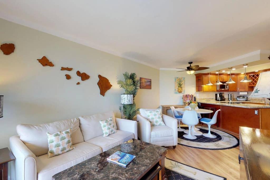 Oceanfront Penthouse With Amazing Views At Kauhale Makai Apartment คิเฮอิ ภายนอก รูปภาพ