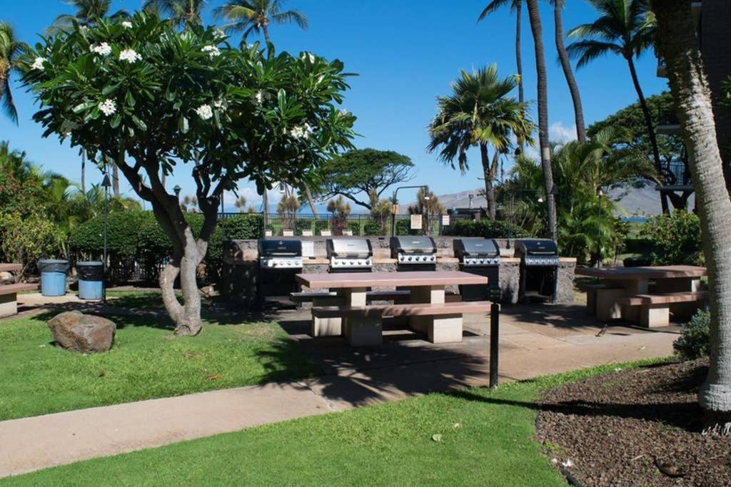 Oceanfront Penthouse With Amazing Views At Kauhale Makai Apartment คิเฮอิ ภายนอก รูปภาพ