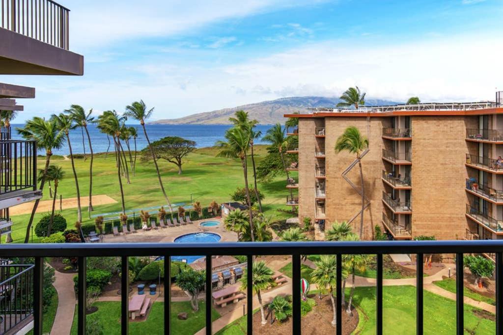 Oceanfront Penthouse With Amazing Views At Kauhale Makai Apartment คิเฮอิ ภายนอก รูปภาพ